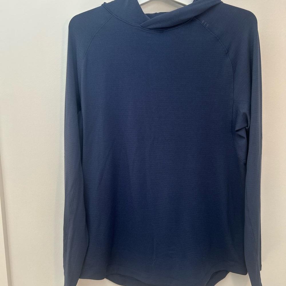 lululemon athletica Navy Blue lightweight pullover